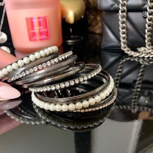 Pearl & Rhinestone Bangle Set